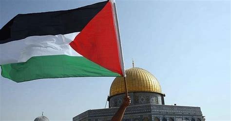 علم فلسطين والقدس